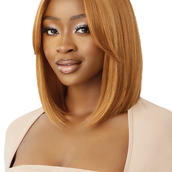 Outre Nuru Lace Front Wig - Golden Amber - Picture 2 of 2